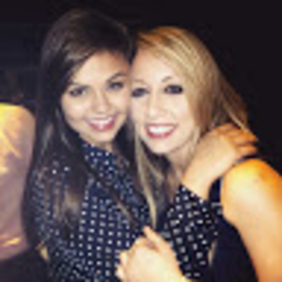 Meet your Posher, Madison - Picture 1 of 1